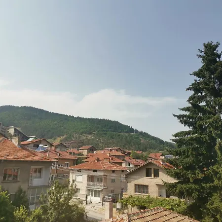 Ena * Velingrad